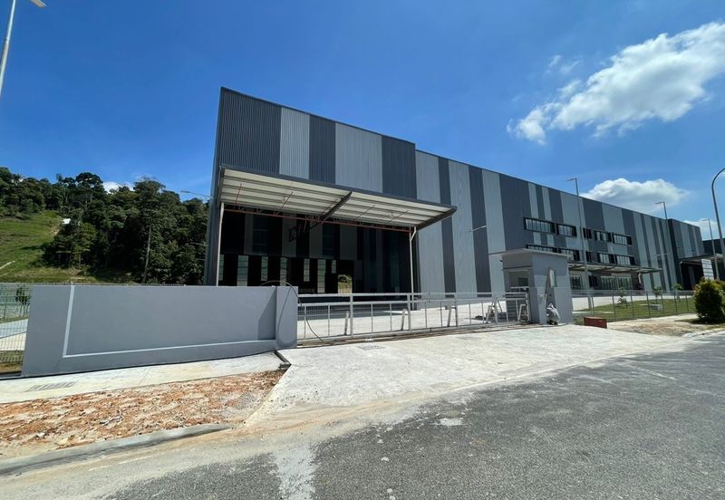 Brand New Light Industri Factory/Warehouse at Seksyen U10, Shah Alam for Rent