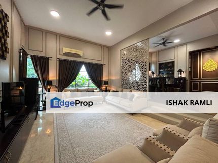 2.5 Storey Semi D House Jelutong Heights, Bukit Jelutong (RENOVATED CANTIK), Selangor, Bukit Jelutong
