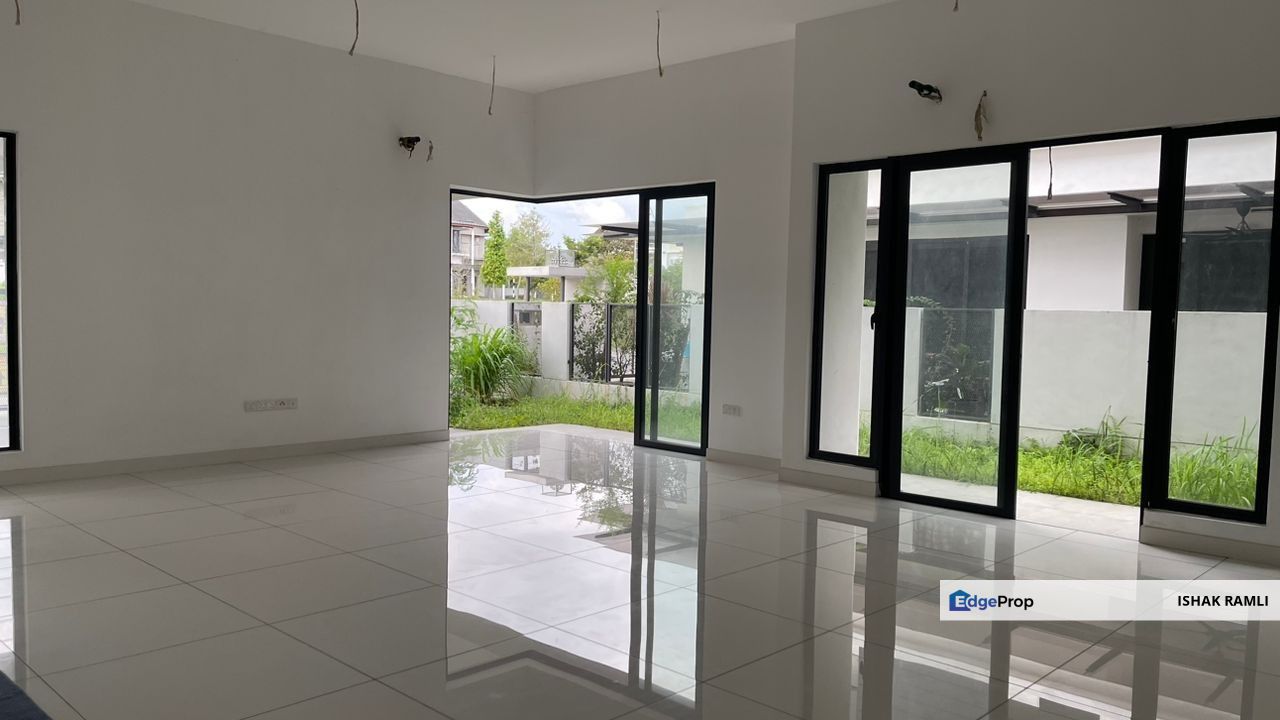 Elmina Gardens (Reesia), Denai Alam Double Storey Semi-D for sale Facing Open, Selangor, Shah Alam