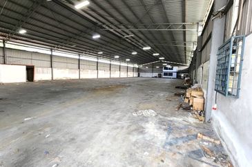 Warehouse at Jalan Keratapi Lama, Kapar for rent