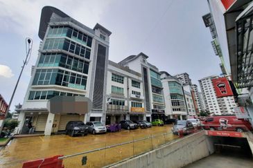 Parklane Commercial Hub