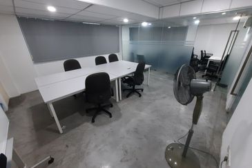 Parklane Commercial Hub