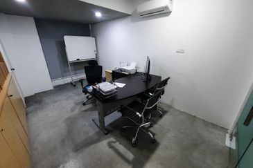 Parklane Commercial Hub