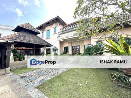 Double Storey Bungalow House Seksyen 11, Shah Alam with Swimming pool, Selangor, Shah Alam