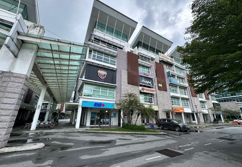 Laman Seri Business Park