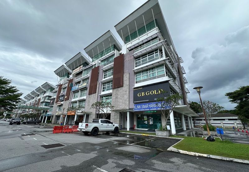 Laman Seri Business Park