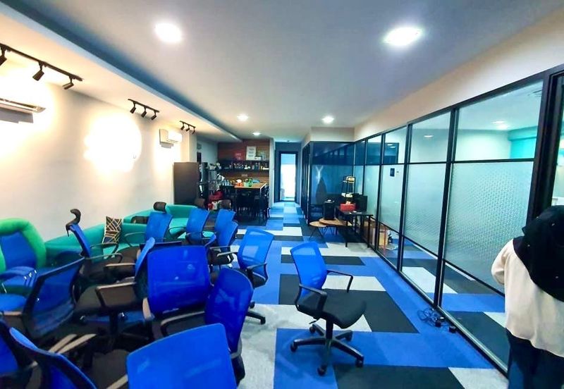 Laman Seri Business Park