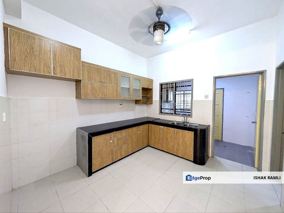 Double Storey Terrace House, Desa Coalfields (DC 2), Sungai Buloh (RENOVATED CANTIK), Selangor, Sungai Buloh