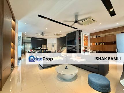 Clover Garden Residence, Cyberjaya Three Storey Semi-D House for sale Fully Renovated , Selangor, Cyberjaya