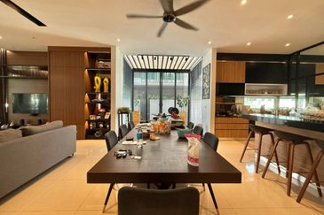 Clover Garden Residences