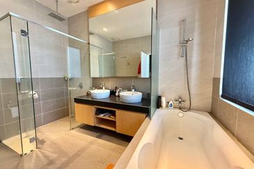 Clover Garden Residences