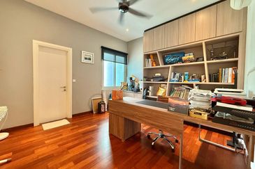 Clover Garden Residences