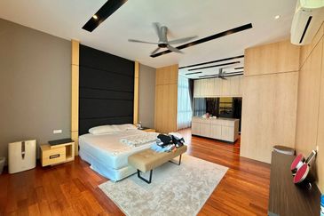 Clover Garden Residences