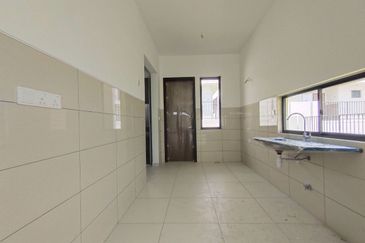 Elmina Green The Eighth @ City of Elmina