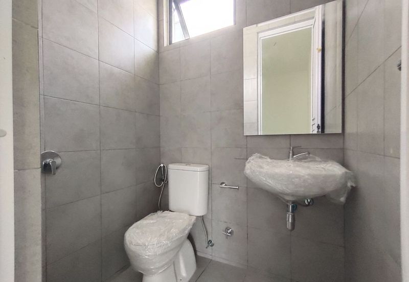 Elmina Green The Eighth @ City of Elmina