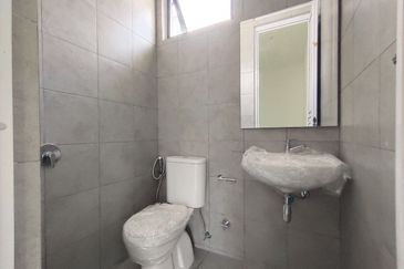 Elmina Green The Eighth @ City of Elmina