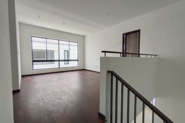 Elmina Green The Eighth @ City of Elmina