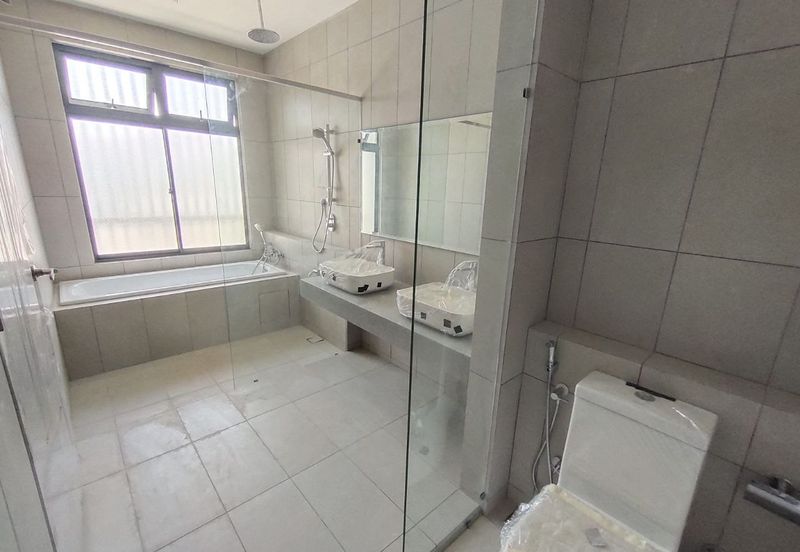 Elmina Green The Eighth @ City of Elmina