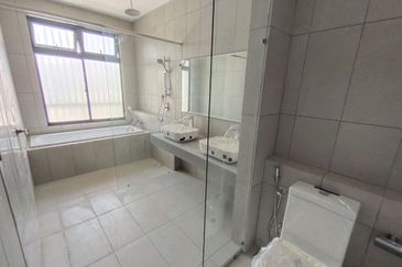 Elmina Green The Eighth @ City of Elmina