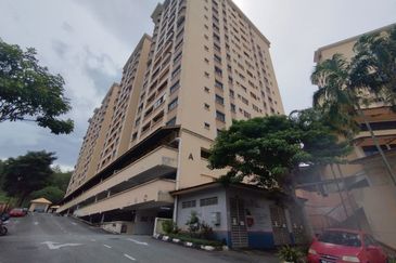 Putra Villa Kondominium