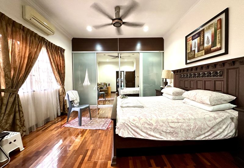 Seksyen 11, Kota Damansara