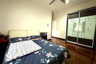 Seksyen 11, Kota Damansara