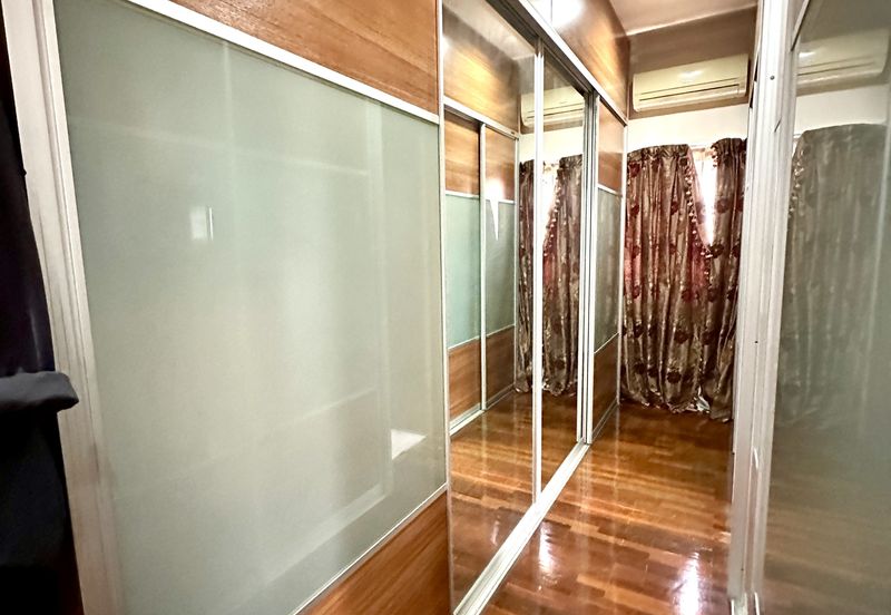 Seksyen 11, Kota Damansara