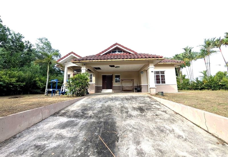 Persiaran Puncak Alam 1 