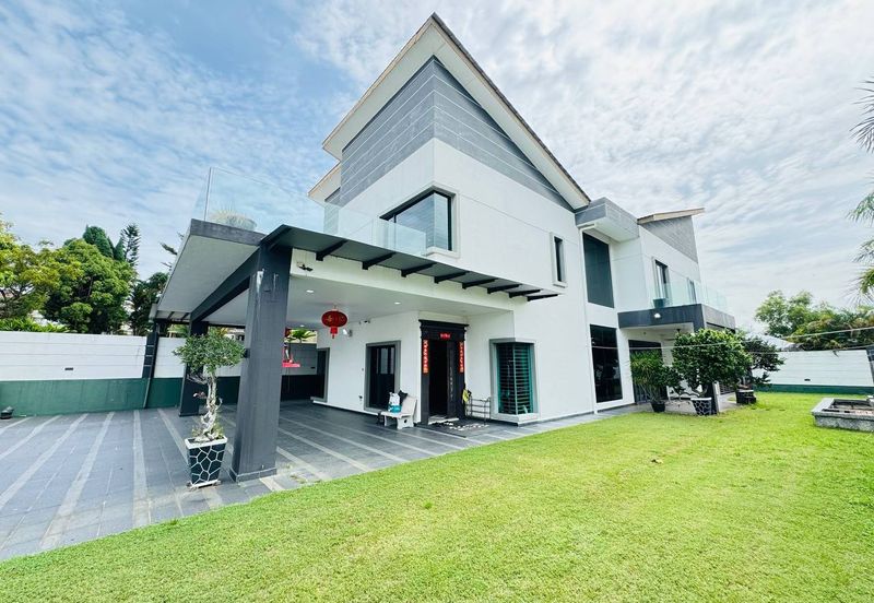 Bandar Country Homes