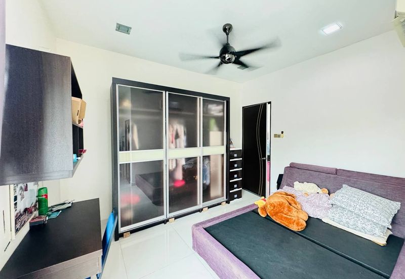 Bandar Country Homes