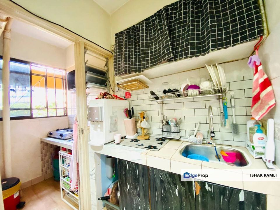 Pelangi Damansara Apartment, Kota Damansara for sale Below Market , Selangor, Kota Damansara