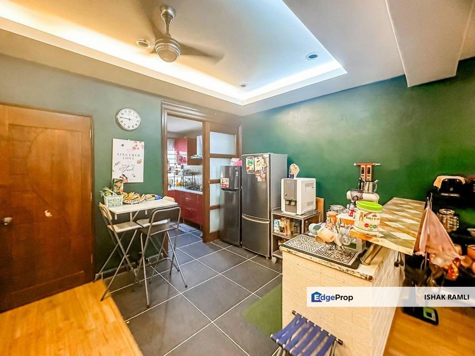 Sri Alam Condominium, Seksyen 13, Shah Alam for sale Below Market , Selangor, Shah Alam