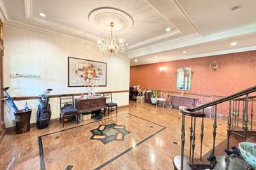 Lakeview Resort Saujana