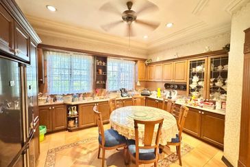 Lakeview Resort Saujana