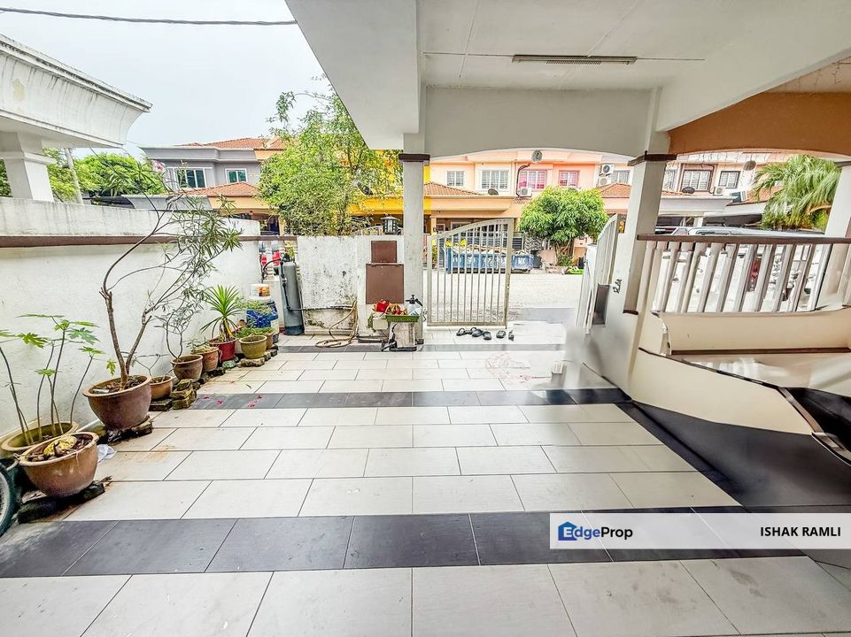 Taman Klang Indah, Klang Double Storey Terrace House for sale Renovated , Selangor, Klang