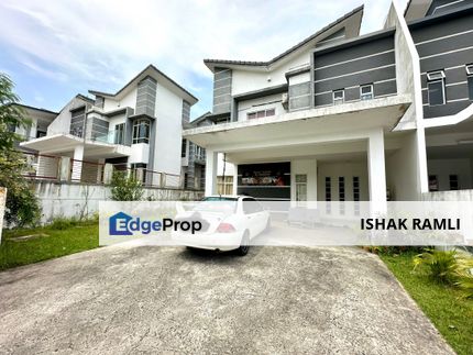 2 Storey Semi D Greenhill Residence, Seksyen U10, Shah Alam (BELOW MARKET), Selangor, Shah Alam