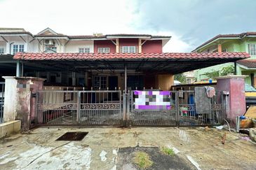 Persiaran Puncak Alam 2 