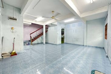 Persiaran Puncak Alam 2 