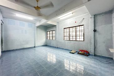 Persiaran Puncak Alam 2 