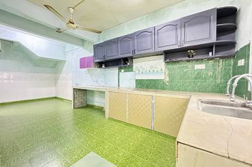 Persiaran Puncak Alam 2 