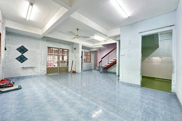 Persiaran Puncak Alam 2 