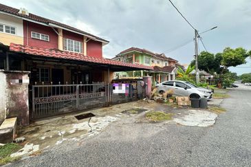 Persiaran Puncak Alam 2 