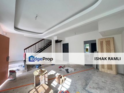 Taman Putra Perdana, Puchong Double Storey Terrace House for sale Renovated , Selangor, Puchong