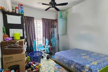 Residensi Laguna Biru 2