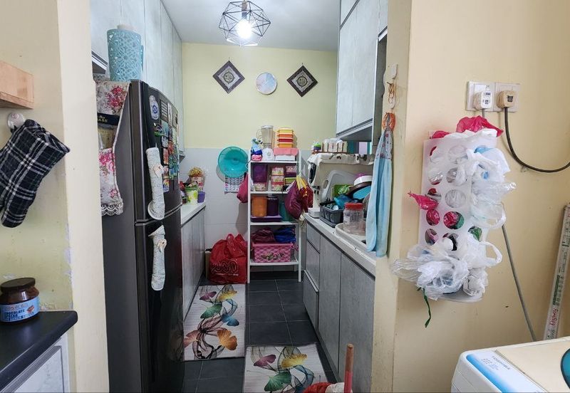 Residensi Laguna Biru 2