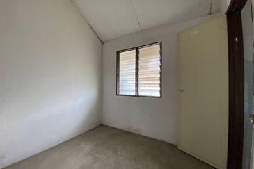 Persiaran Puncak Alam 1 