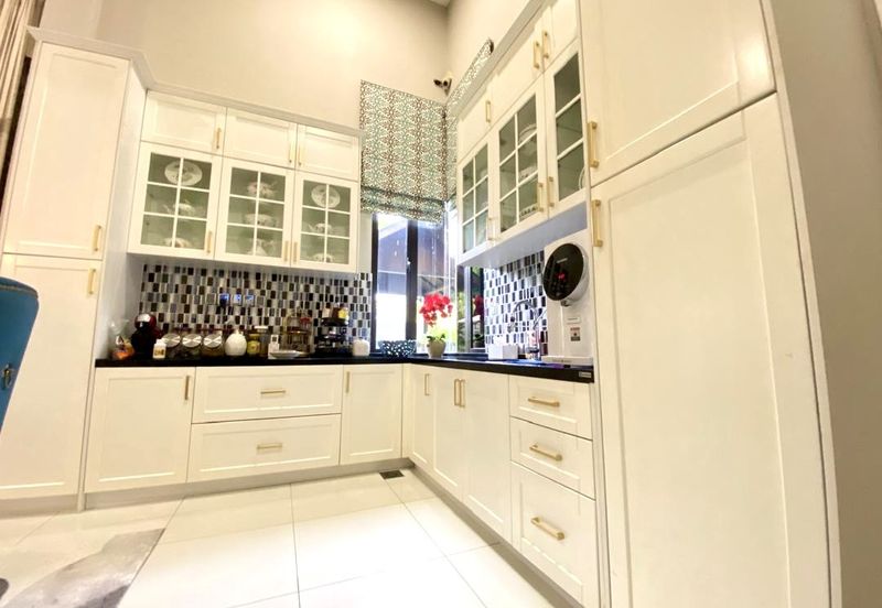 Cahaya SPK, Seksyen U9