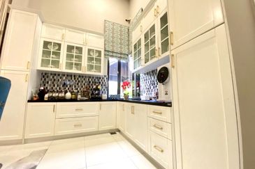 Cahaya SPK, Seksyen U9