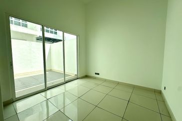 Jalan Astaka 3A/KU2 @ Laman Vista Alam