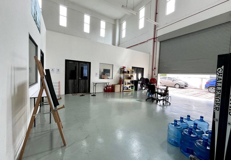 Tiong Nam Industrial Park, Seksyen 15, Shah Alam Three Storey Semi-D Factorey For Sale